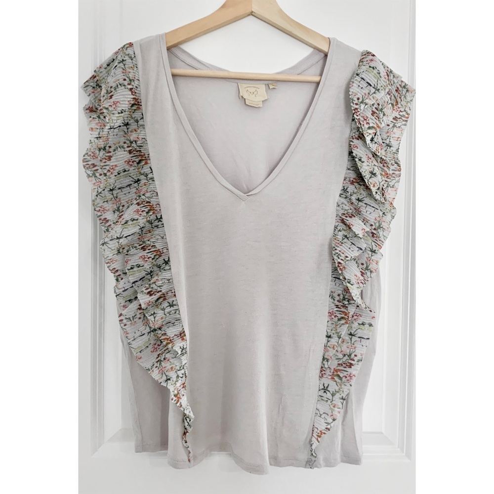 Anthro Vanessa Virginia Indak Lavender Ruffle Top